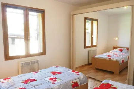 Maison plain-pied avec piscine privée à Vaison-la-Romaine : photo 11