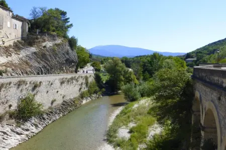 Maison plain-pied avec piscine privée à Vaison-la-Romaine : photo 18