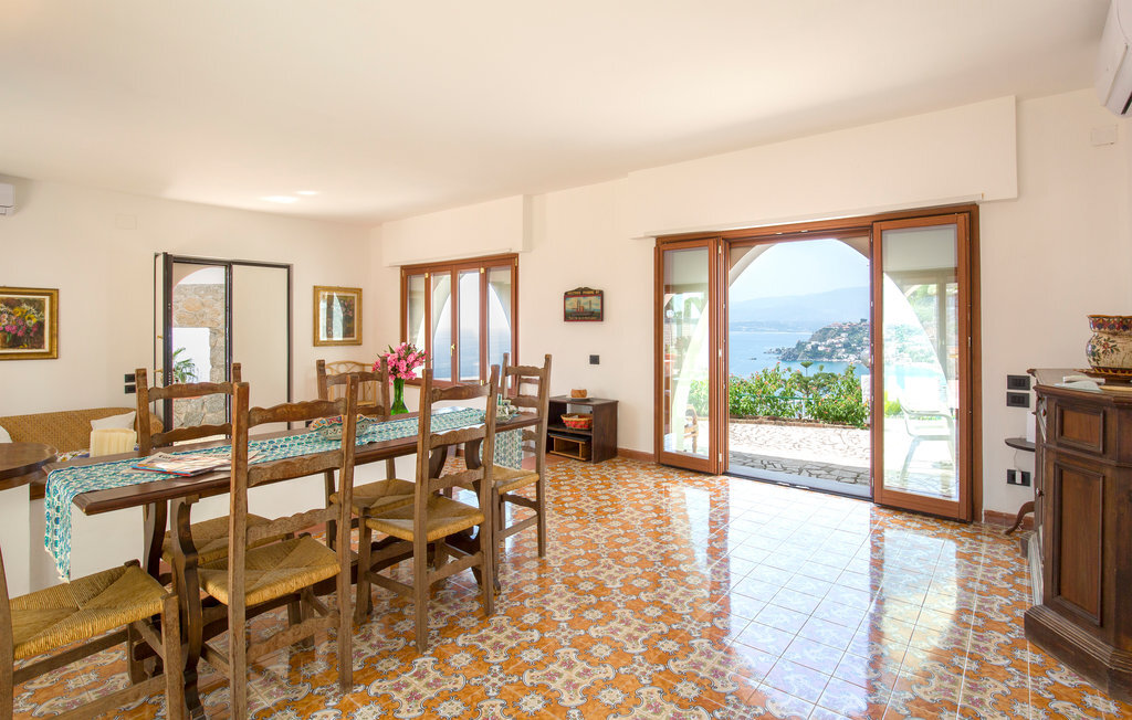Maison 7 personnes à Staletti - Photo 3