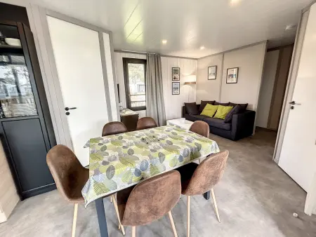 Chalet cosy avec piscine chauffée, terrasse et parking à 2 pas de la plage de Jullouville - Photo 9