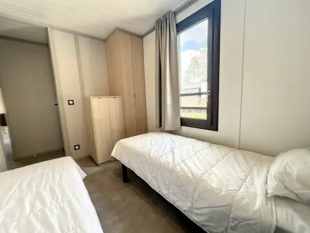 Chalet cosy avec piscine chauffée, terrasse et parking à 2 pas de la plage de Jullouville - Photo 17
