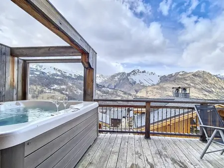 Chalet de Luxe avec Accès Pistes, Jacuzzi et Garage - Photo 14