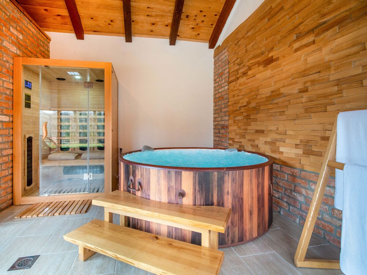 Maison Bazak avec jacuzzi et sauna, 2 étages - Photo 2