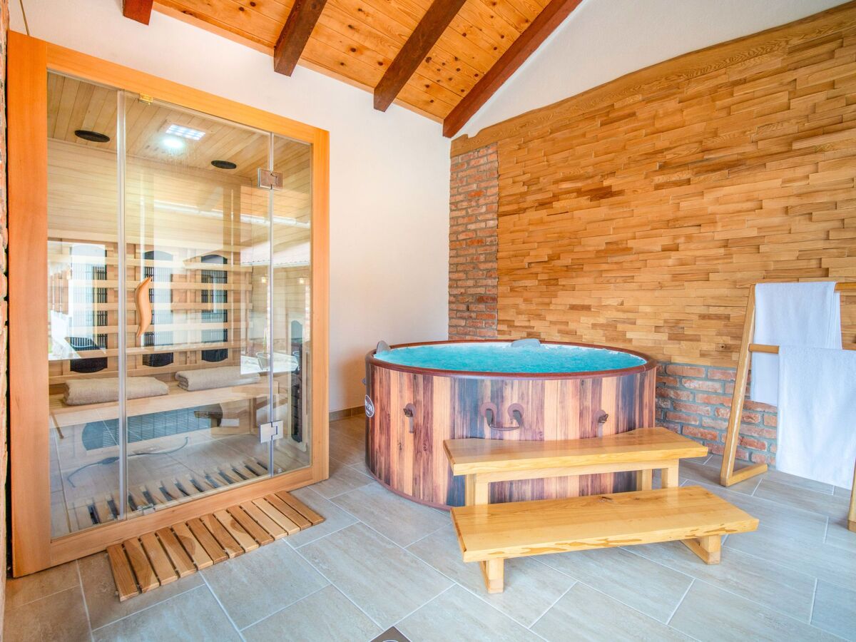 Maison Bazak avec jacuzzi et sauna, 2 étages - Photo 27