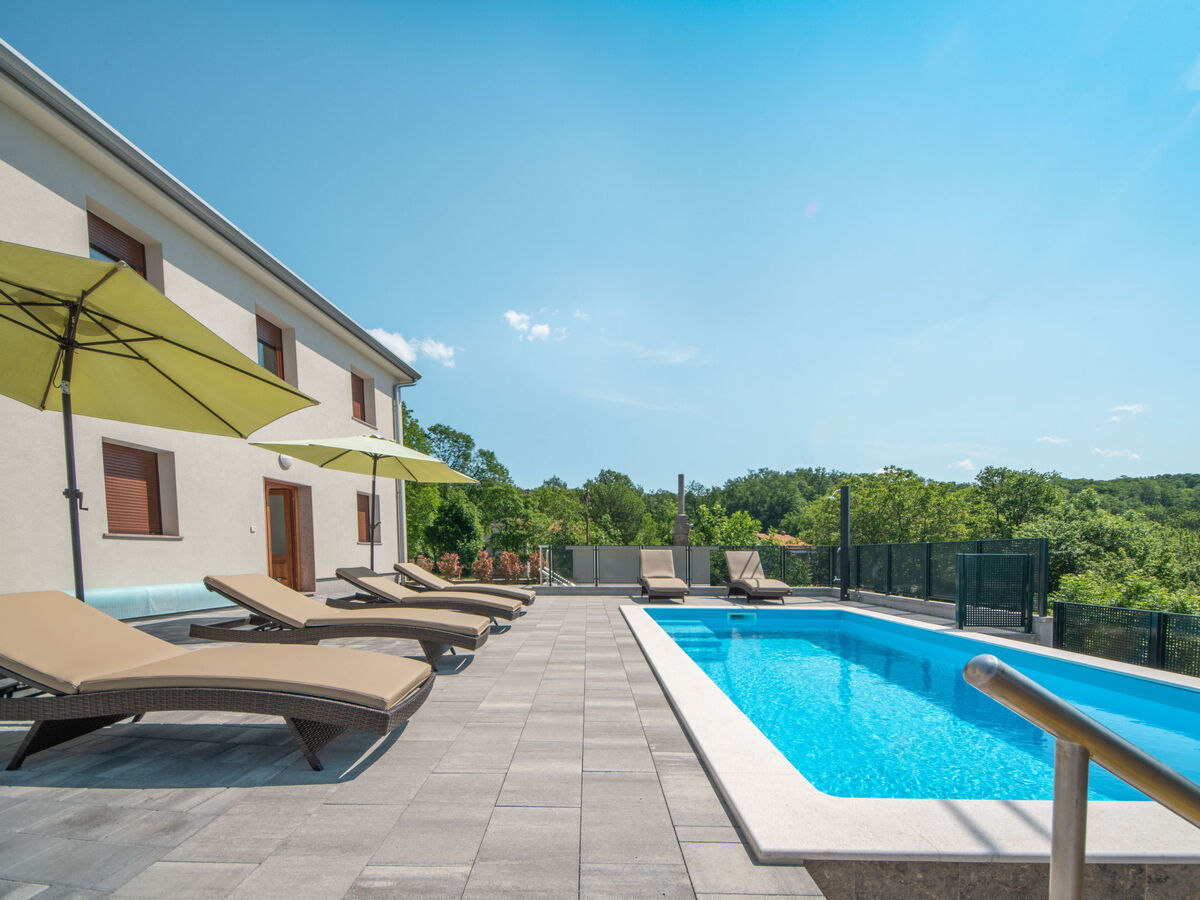 Maison Nola – 5 chambres, piscine chauffée à Kastav - Photo 16