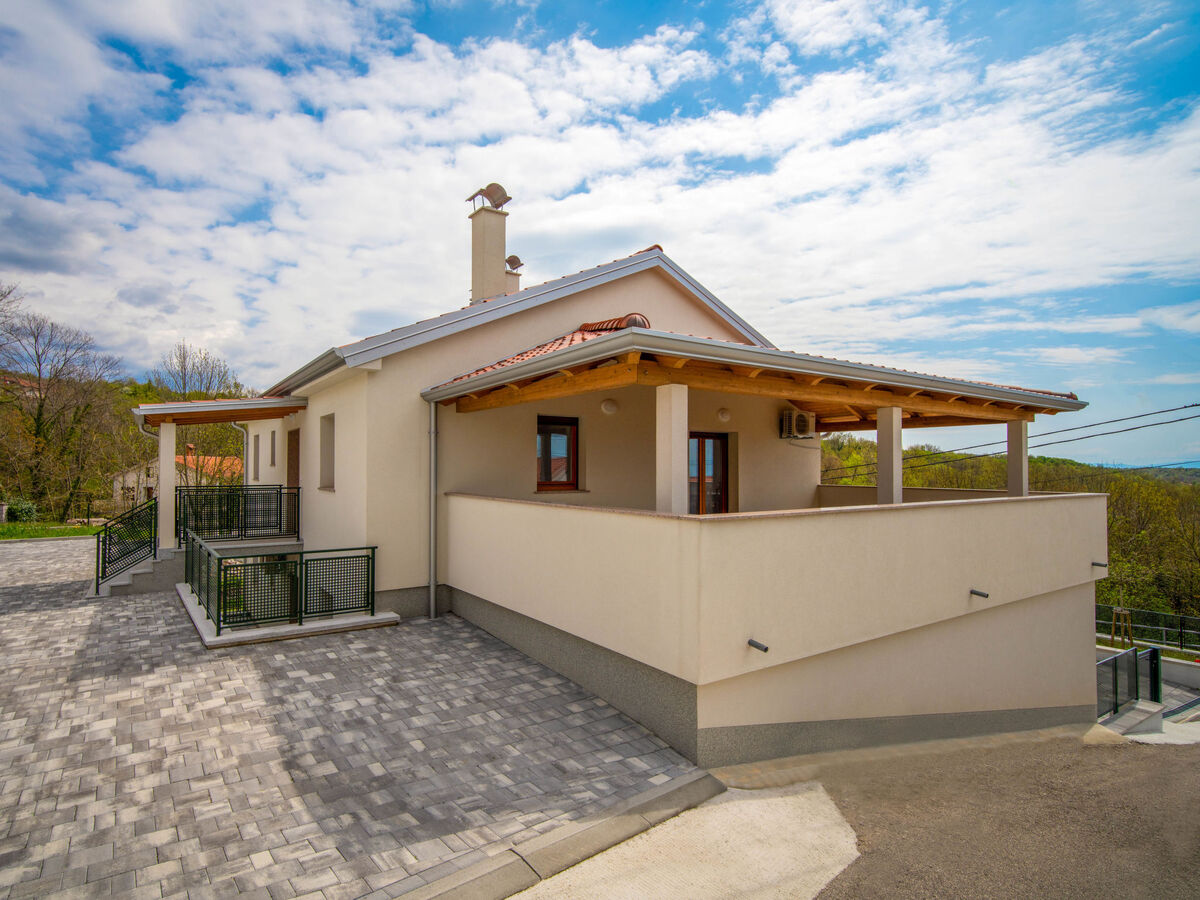 Maison Nola – 5 chambres, piscine chauffée à Kastav - Photo 18