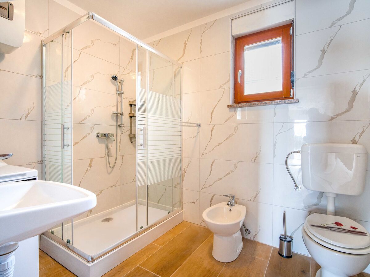 Maison Nola – 5 chambres, piscine chauffée à Kastav - Photo 25