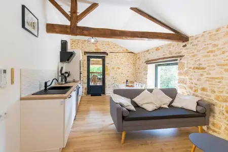 Maison en pierre avec piscine privée à Soturac : photo 13