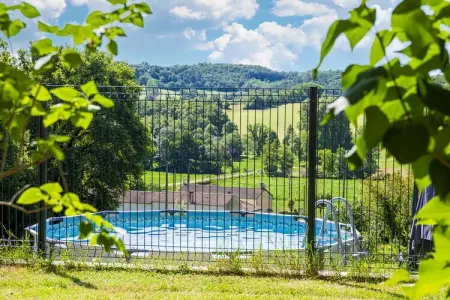 Maison en pierre avec piscine privée à Soturac : photo 36