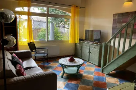 Studio Joly, Charmante maison de vacances avec piscine - Photo 1