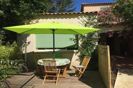Studio Joly, Charmante maison de vacances avec piscine - Photo 4