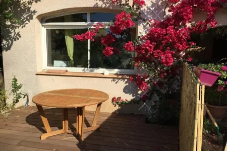 Studio Joly, Charmante maison de vacances avec piscine - Photo 14