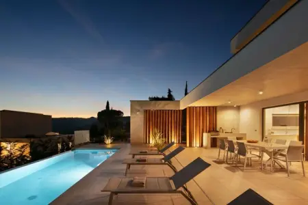 Location villa à Rabac, Villa avec piscine à Rabac