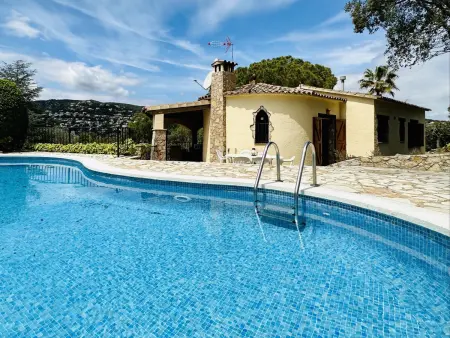 Location villa à Calonge, Maison spacieuse avec piscine privée, Wifi et parking à Calonge