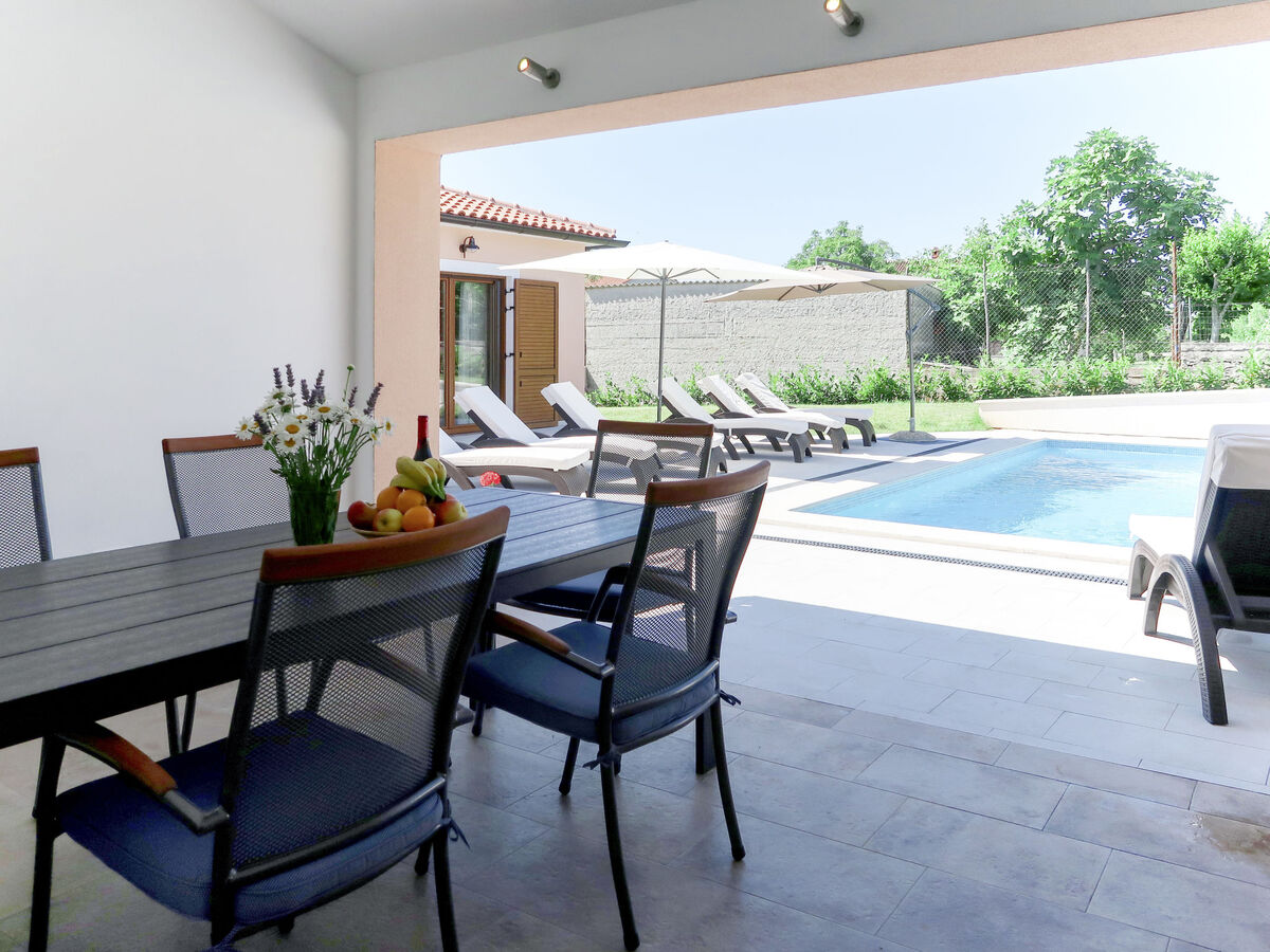 Maison Dori avec piscine privée à Rakalj - Photo 4