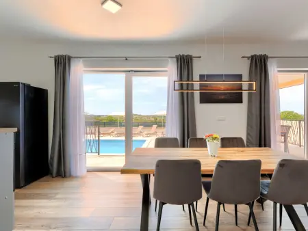 Villa Dora : maison 150 m² avec piscine privée à Pula : photo 4