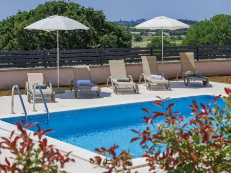 Villa Dora : maison 150 m² avec piscine privée à Pula : photo 16