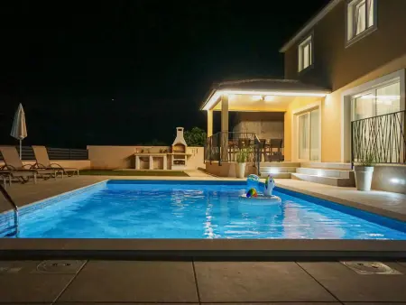 Villa Dora : maison 150 m² avec piscine privée à Pula : photo 32