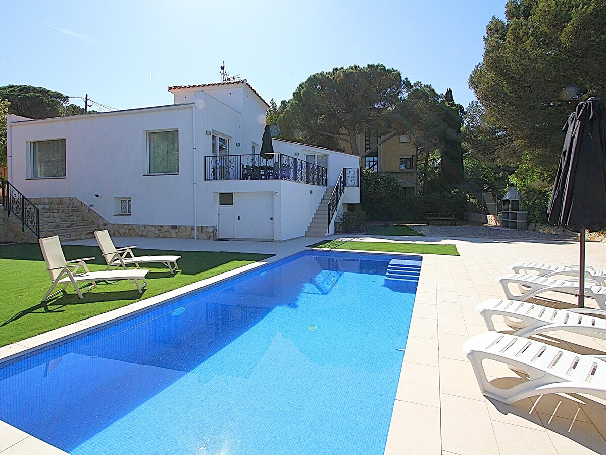 Villa Green House à Lloret de Mar : 8 pers., piscine privée - Photo 1
