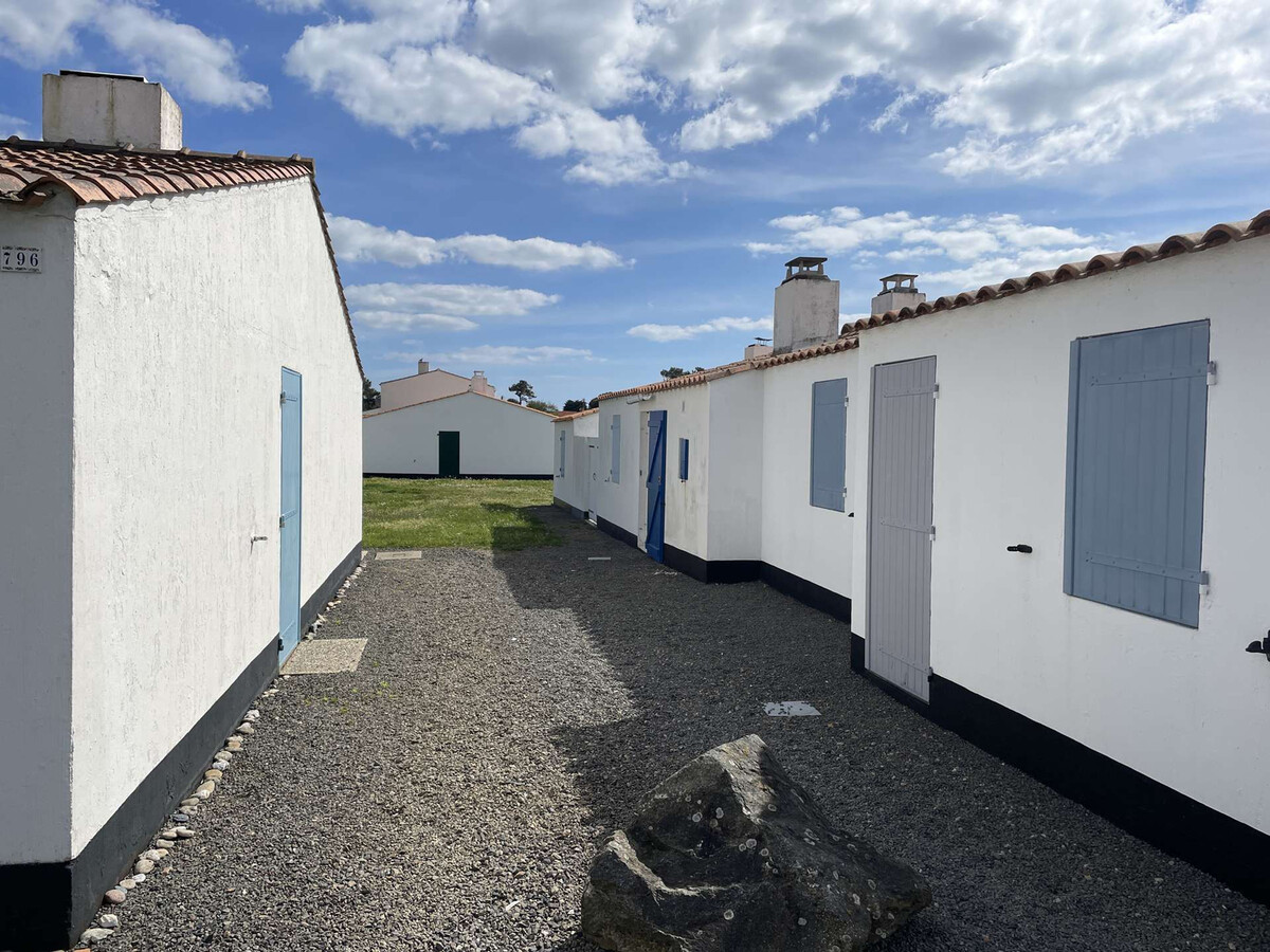 Maison rénovée avec piscine à Bretignolles-sur-Mer - Photo 17