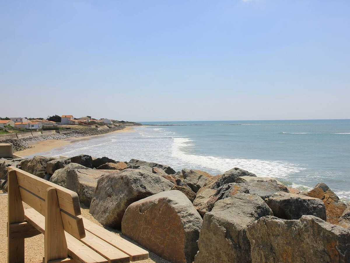 Maison rénovée avec piscine à Bretignolles-sur-Mer - Photo 25