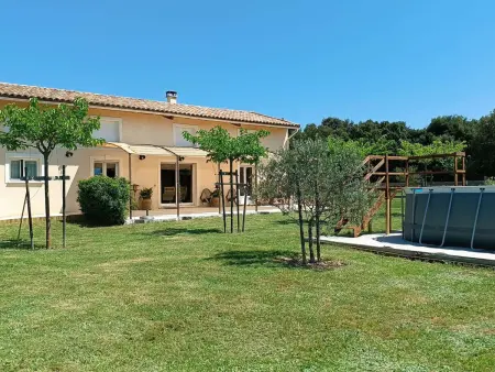 Location maison à Orgnac l'Aven, Villa 4 pers avec piscine privée, grand terrain, animaux admis, WiFi, Orgnac lAven