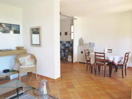 Maison lumineuse avec terrasse, accès piscines, parking privatif – La Croix-Valmer - Photo 10