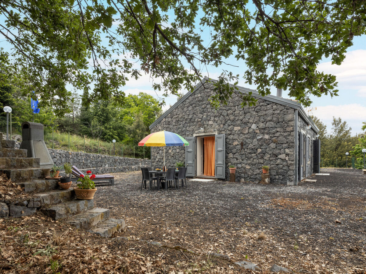 Alcunché, maison rustique 6 pers. vue mer et Etna - Photo 1