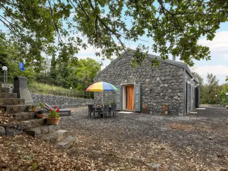 Location maison à Zafferana Etnea, Alcunché