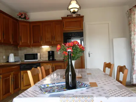 Maison en pierre 6 pers. aux Pieux, jardin privé et poêle : photo 2
