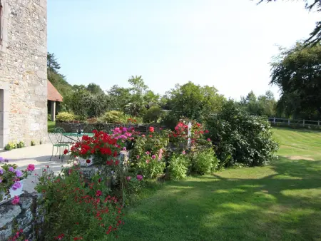 Maison en pierre 6 pers. aux Pieux, jardin privé et poêle : photo 15