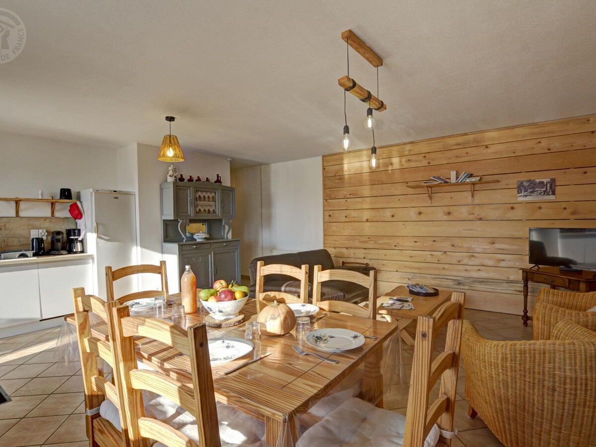Gîte rural 6 pers. avec terrain et jeux, vue Pilat - Photo 3