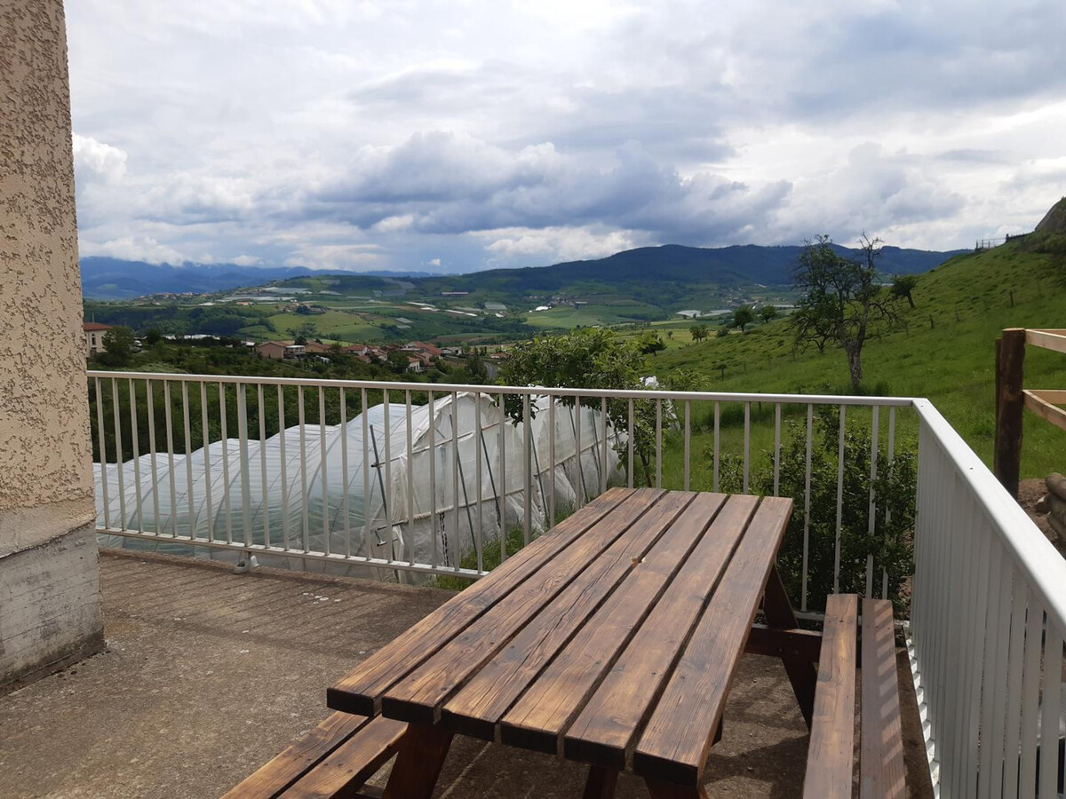Gîte rural 6 pers. avec terrain et jeux, vue Pilat - Photo 11