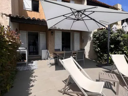 Mas 2 chambres avec piscine, tennis, parking et wifi - Photo 2