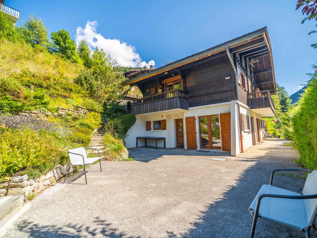 Chalet 150m² La Clusaz, 9 pers, 4 chambres, cheminée - Photo 7
