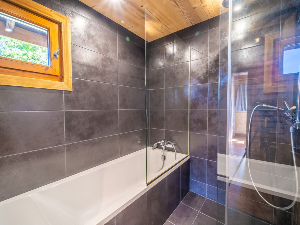 Chalet 150m² La Clusaz, 9 pers, 4 chambres, cheminée - Photo 8