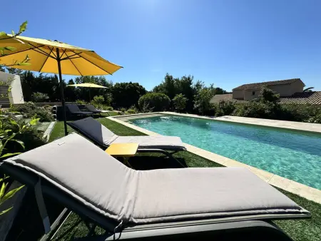 Villa rénovée 5 chambres, piscine et plage à pied : photo 5