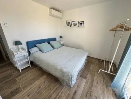 Villa rénovée 5 chambres, piscine et plage à pied : photo 12