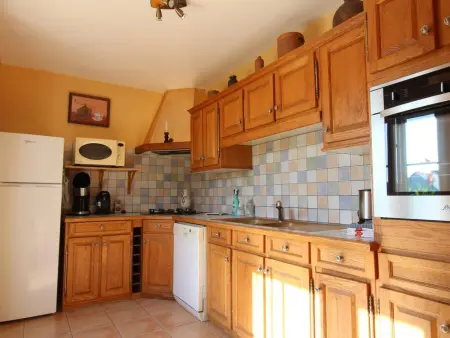 Gîte en pierre 8 pers., jardin clos avec vue vallée : photo 9