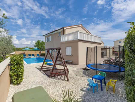 Villa Vesna, maison 6 pers. avec piscine privée à Pula : photo 2