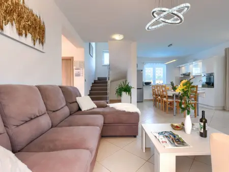Villa Vesna, maison 6 pers. avec piscine privée à Pula : photo 3