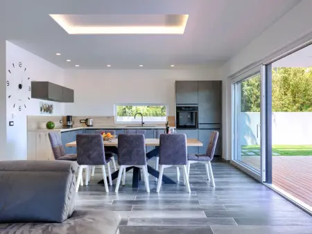 Villa Dora, maison 8 personnes avec piscine privée : photo 3