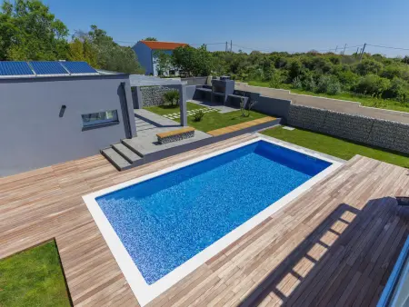 Villa Dora, maison 8 personnes avec piscine privée : photo 8