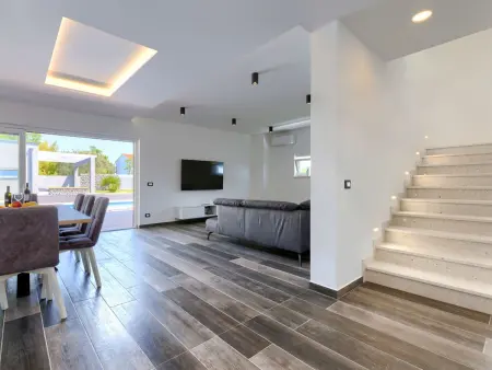 Villa Dora, maison 8 personnes avec piscine privée : photo 46