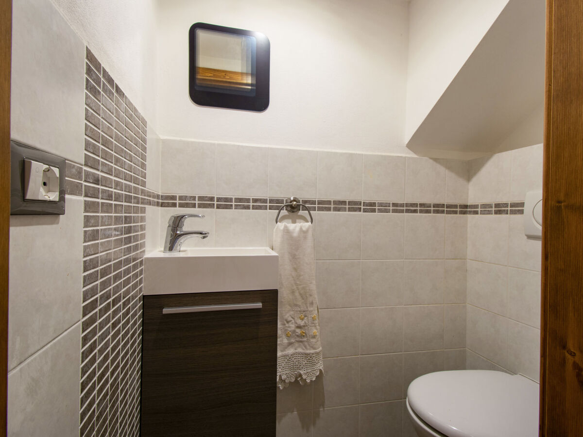 Maison Kenzo à Bagni di Lucca avec piscine - Photo 24