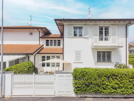 Villa Clara, Maison 5 personnes à Lido di Camaiore - Photo 2