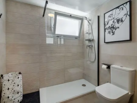 Appartement White Stones, 88 m² avec terrasse vue mer : photo 17