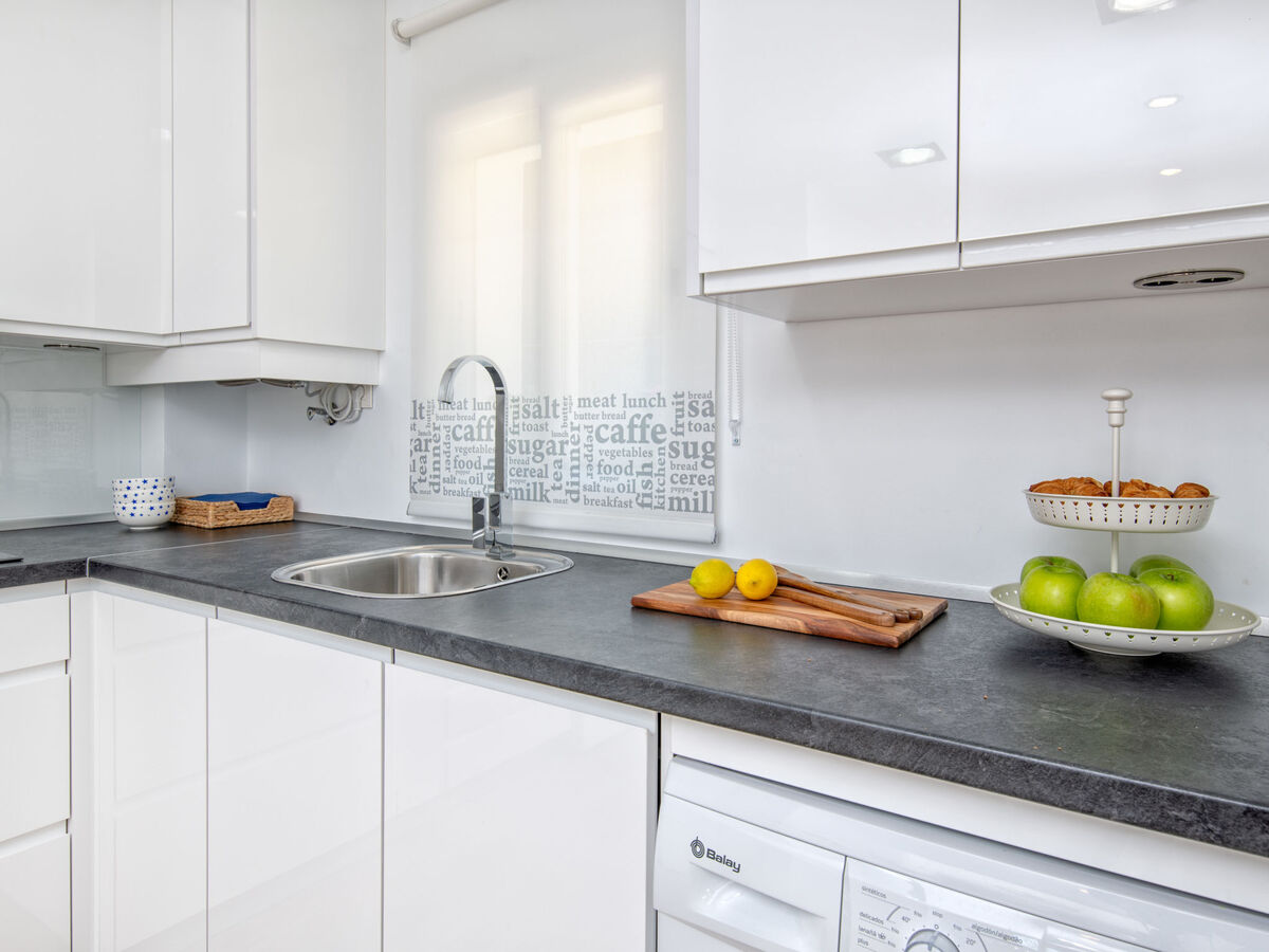 Appartement Lola Playa – vue mer, terrasse, Puerto Marina - Photo 15