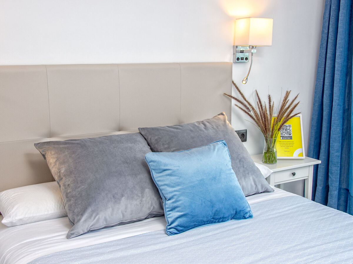 Appartement Lola Playa – vue mer, terrasse, Puerto Marina - Photo 18