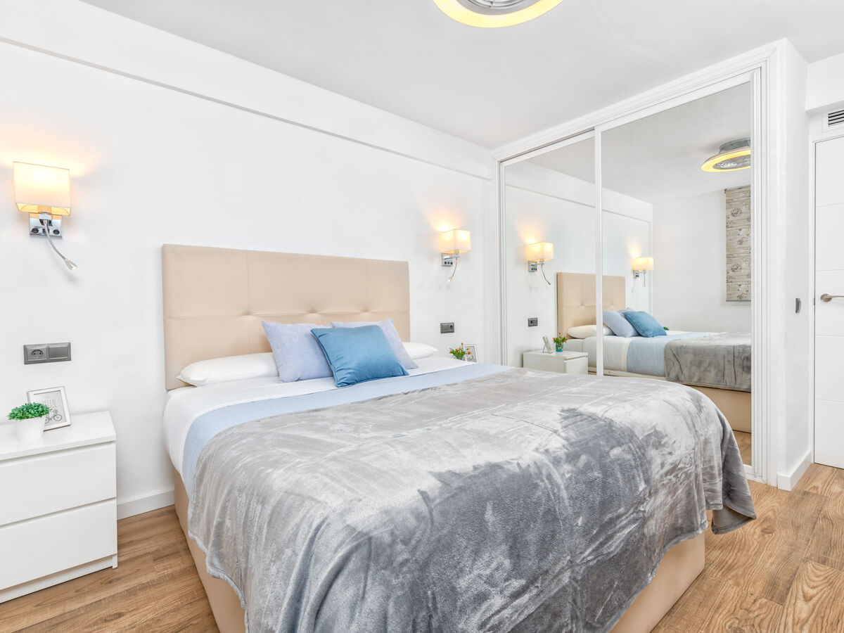 Appartement Lola Playa – vue mer, terrasse, Puerto Marina - Photo 22